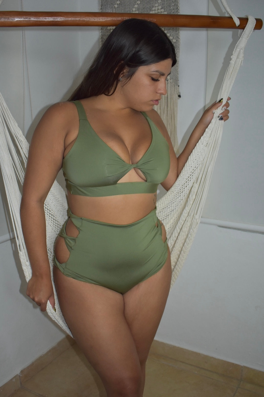Olivia Bikini